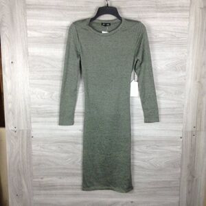 Max + Ash gray Knit Long Sleeve Dress size M